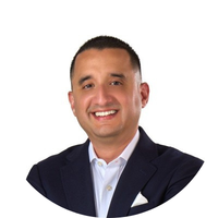 Karlo Bustos