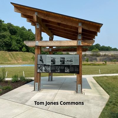 Tom-Jones-Commons-(1).jpg